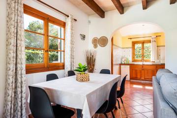 Villa in Ciutadella, Coast of Menorca für 6 