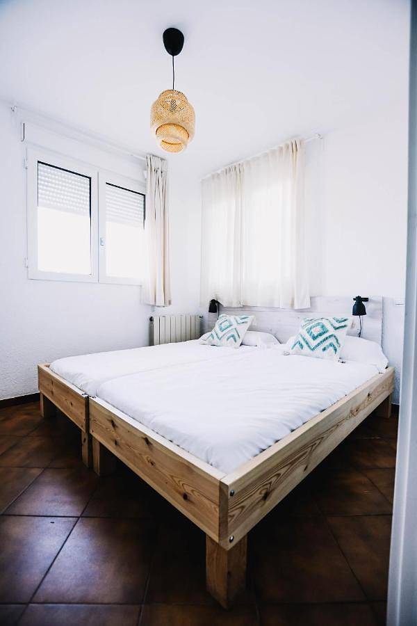Double Room with Extra Bed in Loredo, Ribamontán al Mar