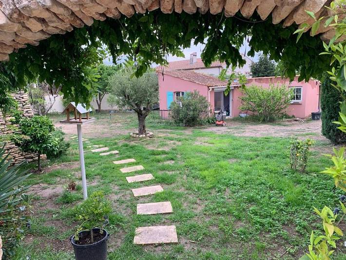 Gîte pour 2 personnes, avec jardin et piscine, animaux acceptés dans Golf de Servanes - 4