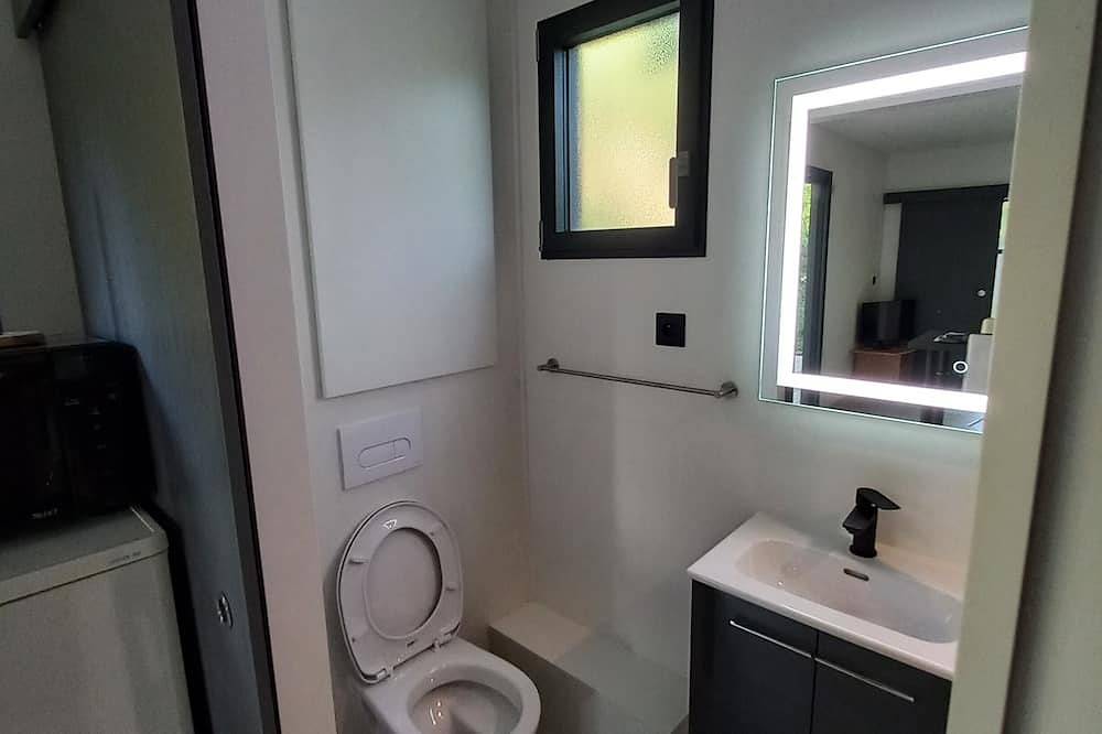 Location d'une tiny house dans l'ouest lyonnais in Sain-Bel, Lyon et ses environs