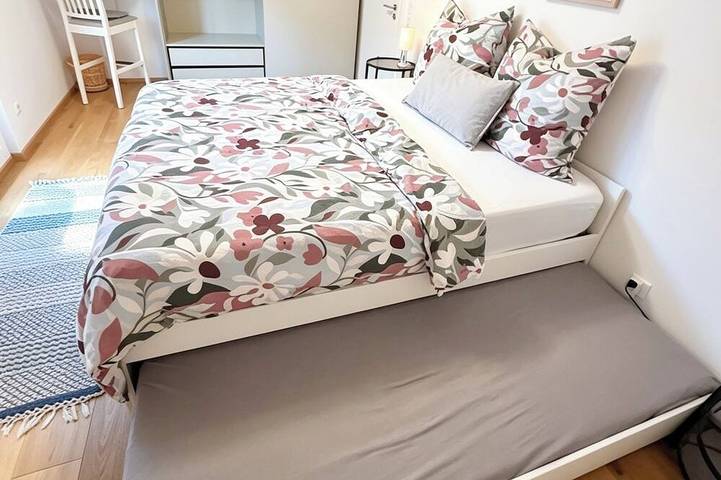 Ganze Wohnung, Dima Lake Escape – Modernes Apartment, nur 5 Gehminuten zum Wasser in Gunzenhausen, Fränkisches Seenland