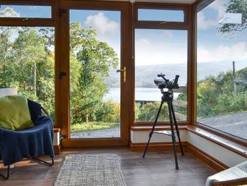 Cottage for 8 Guests in Highlands, Scotland, Picture 2