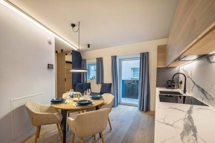 Studio für 4 Personen, mit Balkon in Bruneck
