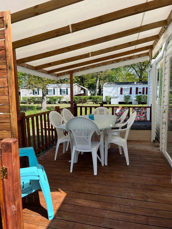 Two-Bedroom Chalet in Aureilhan, Côte d’Argent