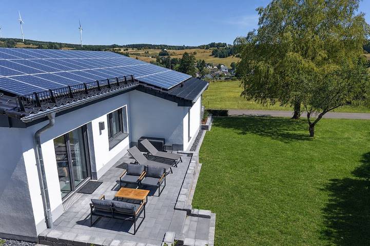 Ferienwohnung für 4 Personen, mit Whirlpool und Garten sowie Terrasse - 1