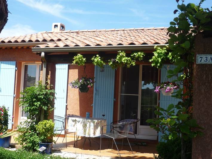 Ferienhaus für 4 Personen, mit Garten und Pool sowie Terrasse in Alpes-de-Haute-Provence - 2