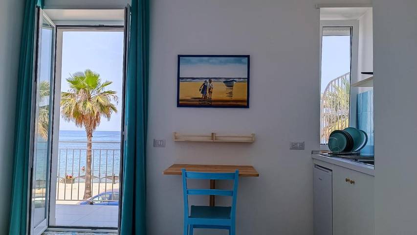 Chambre d’hôte pour 3 personnes, avec vue et balcon - 1