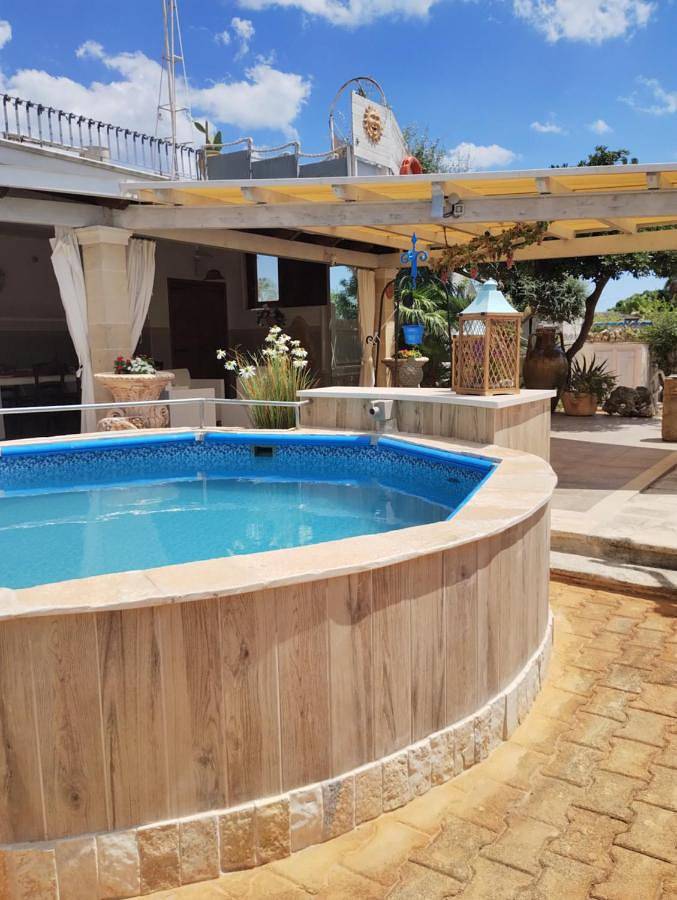 Casa vacanza per 5 persone, con piscina e giardino nonché panorama - 1