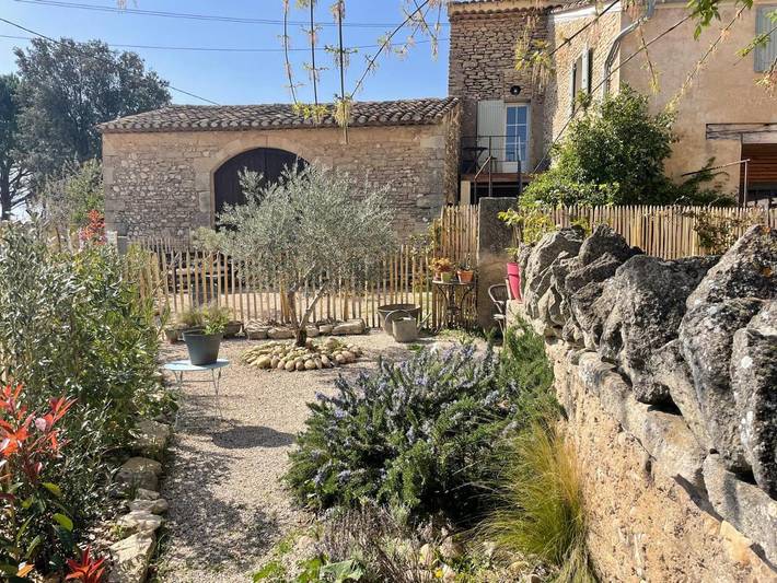 Maison d’hôte pour 3 personnes, avec jardin ainsi que terrasse et vue