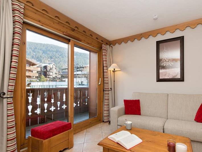 Location de vacances pour 4 personnes, avec sauna et balcon, animaux acceptés dans Office De Tourisme Des Carroz - 3