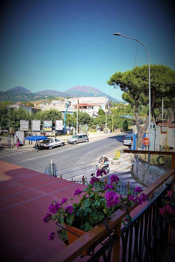 Location de vacances pour 5 personnes, avec balcon et vue à Ercolano - 3