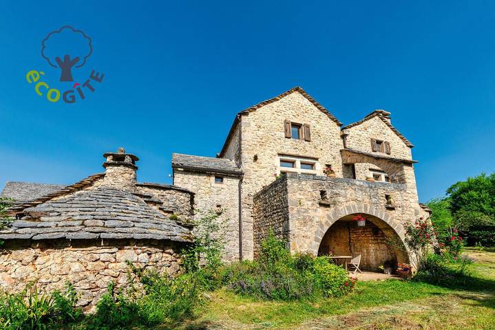 Gîte pour 3 personnes, avec Terrasse ainsi que Jardin et Vue