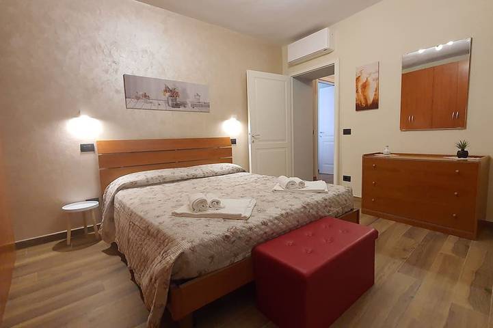 Geheel appartement, Aurora appartement op 100 m van het historische centrum in San Gimignano, Provincie Siena