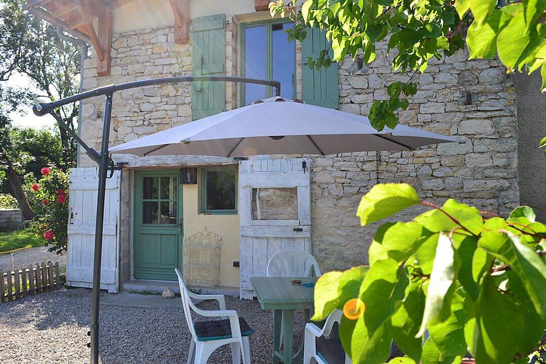 Couanac, gîte familial à la campagne avec piscine in Cayriech, Quercy
