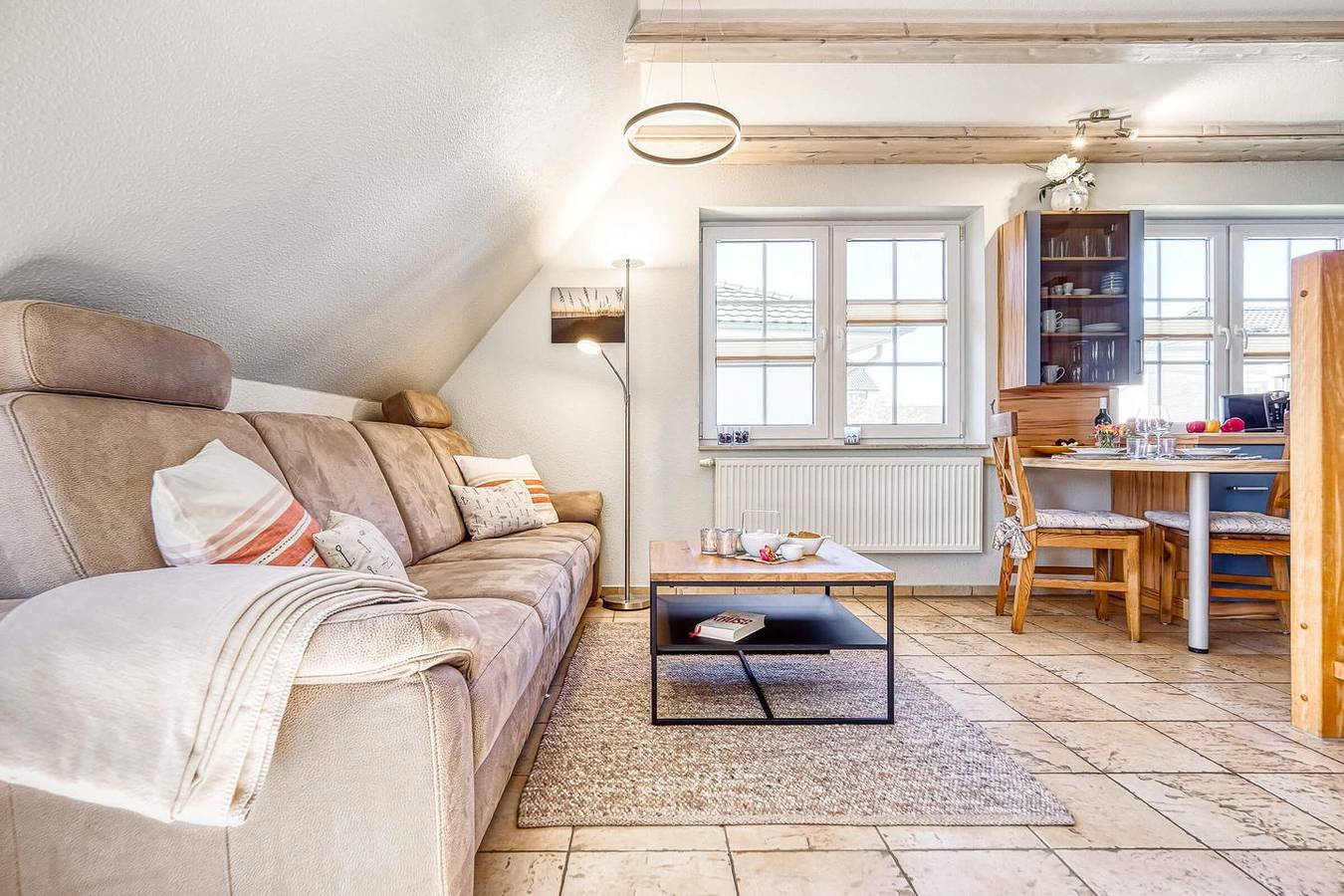 Ganze Wohnung, Schöne zentrumsnahe Ferienwohnung für 2 Personen! in Zingst, Fischland - Darß - Zingst