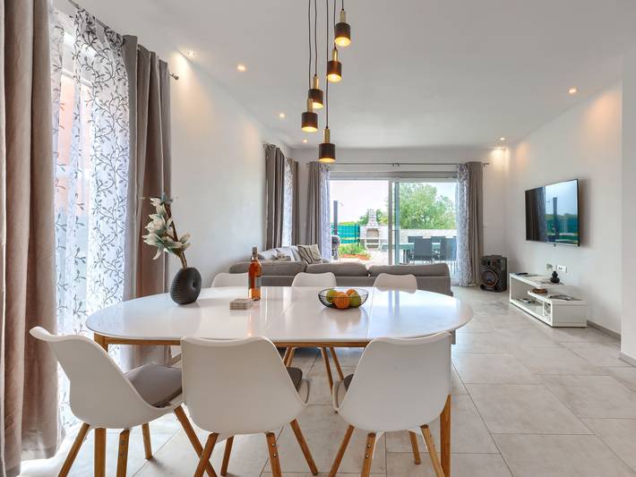 Location de vacances pour 6 personnes, avec jardin et terrasse à Vodnjan - 2