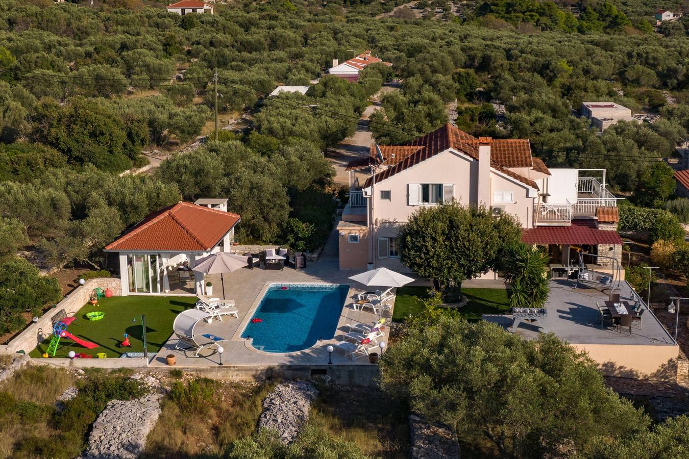 Villa for 10 People in Vela Luka, Korcula