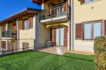 Ferienwohnung für 4 Personen, mit Balkon und Garten am Iseosee