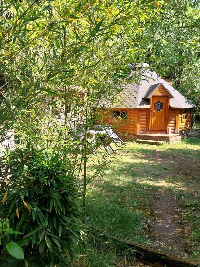 Gîte pour 2 personnes, avec jardin ainsi que piscine et vue à Mialet - 2