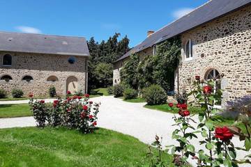 Gîte pour 8 personnes dans Javené