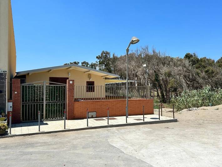 Location de vacances pour 5 personnes, avec Vue à Agnone Bagni - 2