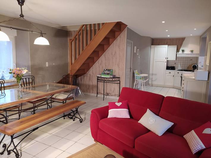 Gîte pour 5 personnes, avec terrasse et jardin à Saint-Germain-sur-Ay - 2