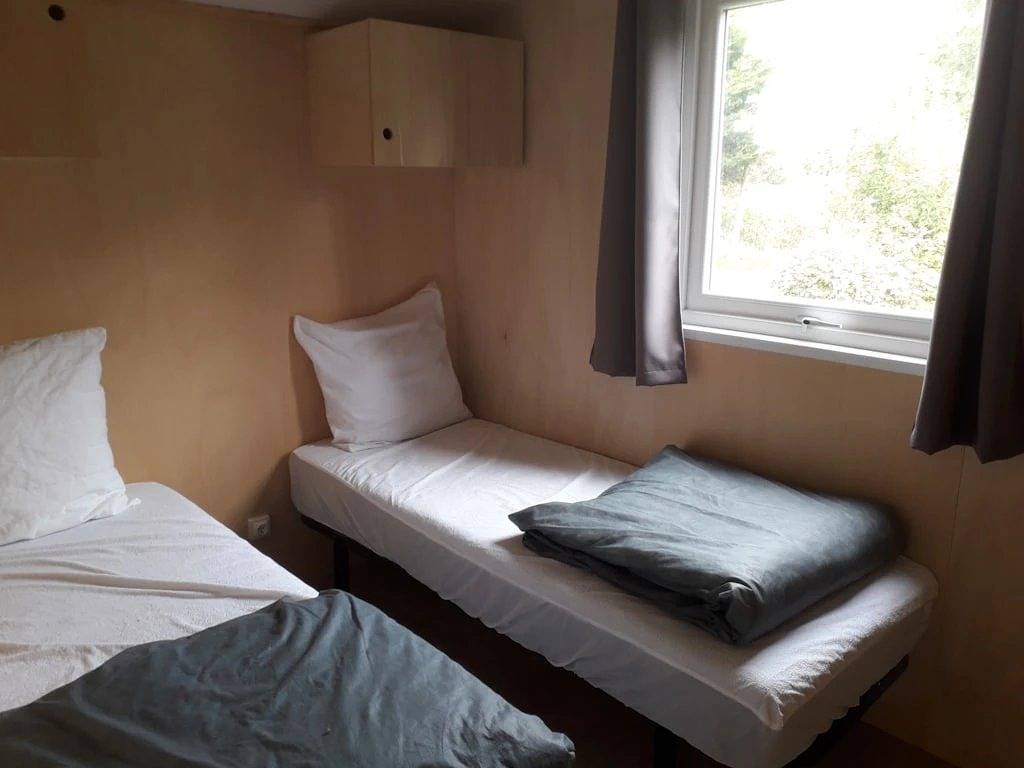 Zecamping 3 étoiles pataugeoire fitness sauna locatif 21m2 4 pers in Pouldreuzic, Côte de Cornouaille