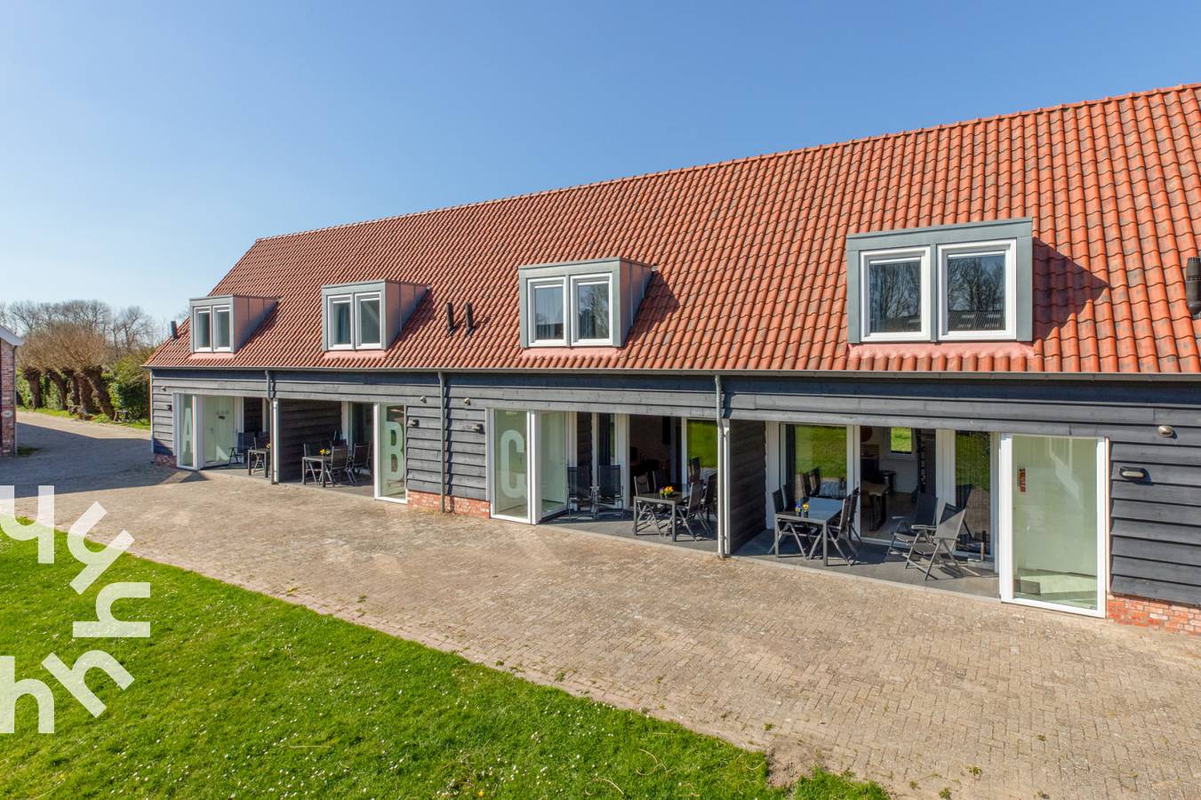 Schönes 4-Personen-Ferienhaus mit Terrasse in Aagtekerke, in der Nähe von Meer und Strand in Aagtekerke, Walcheren