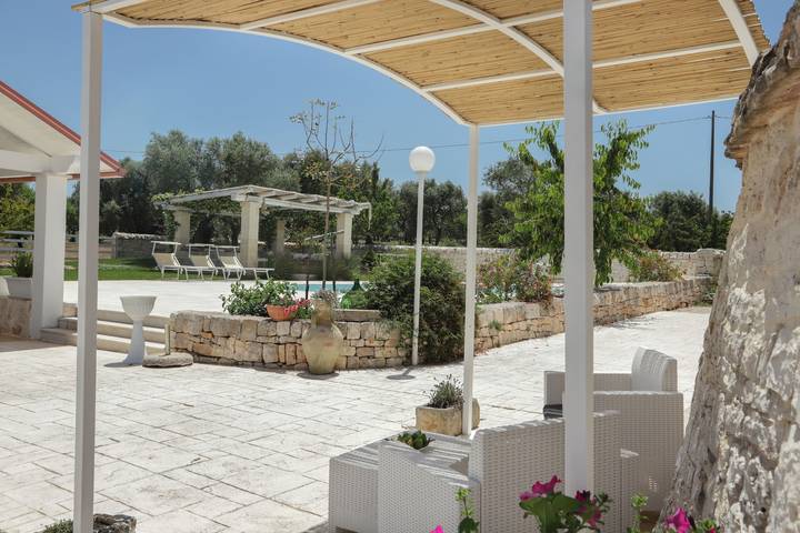 Location de vacances pour 4 personnes, avec piscine et jardin à Castellana Grotte - 4