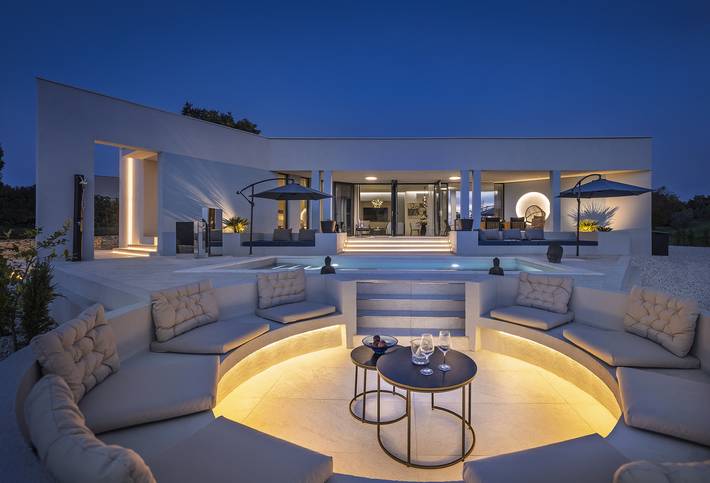 Ferienhaus für 6 Personen, mit Balkon/Terrasse und Terrasse sowie Garten und Pool in Sveti Petar u Šumi - 3