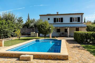Villa in Pollença, Serra de Tramuntana für 4 