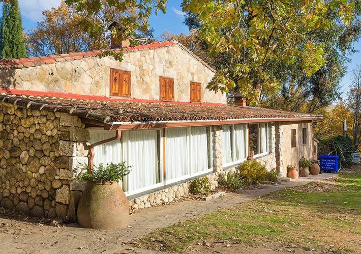 Casa rural para 4 personas, con Balcón y Terraza además de Jardín y Piscina en Valle del Tiétar