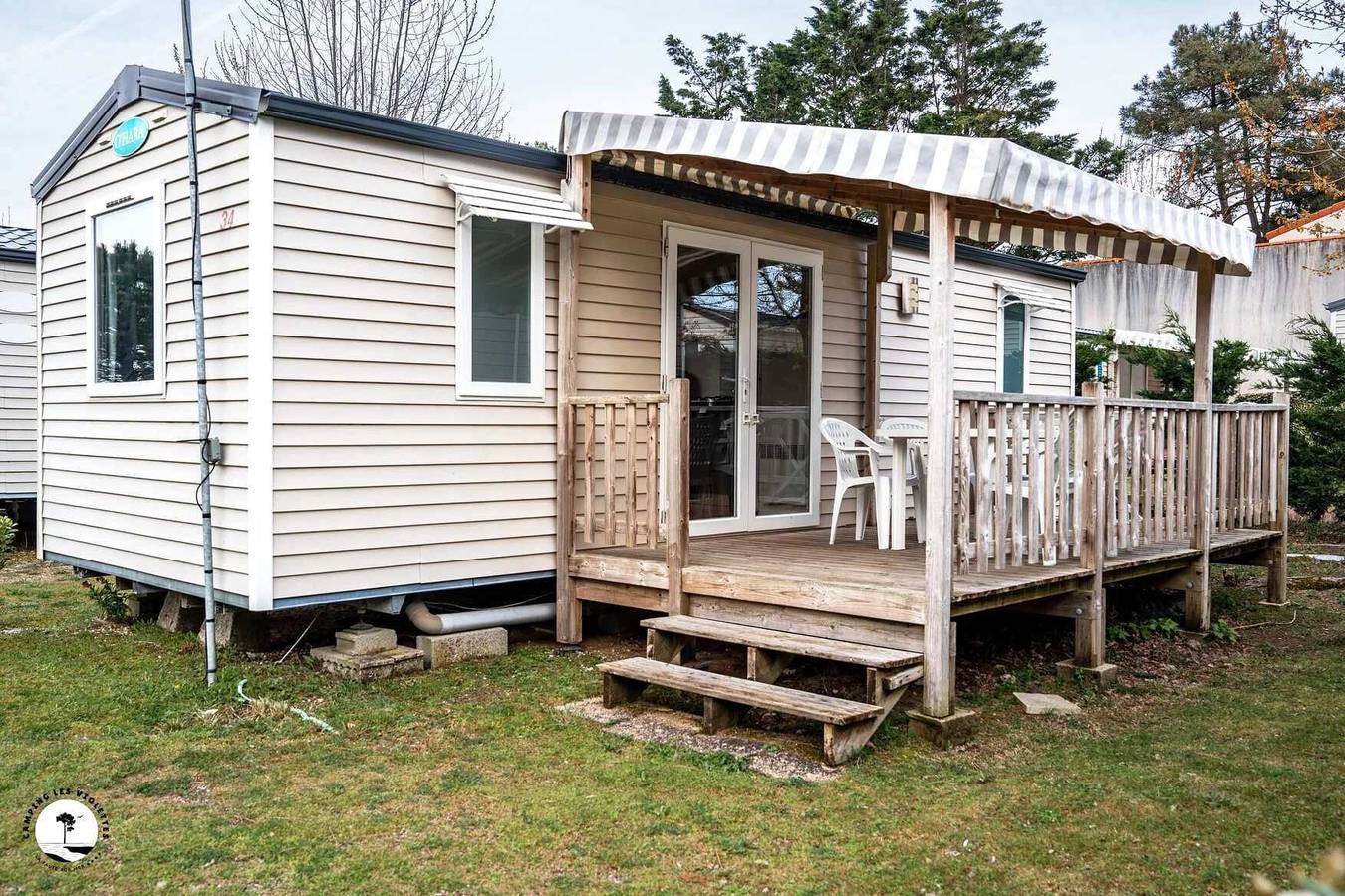 Camping 4 étoiles - Piscine  - eeheae in L'Aiguillon-la-Presqu'île, Vendée