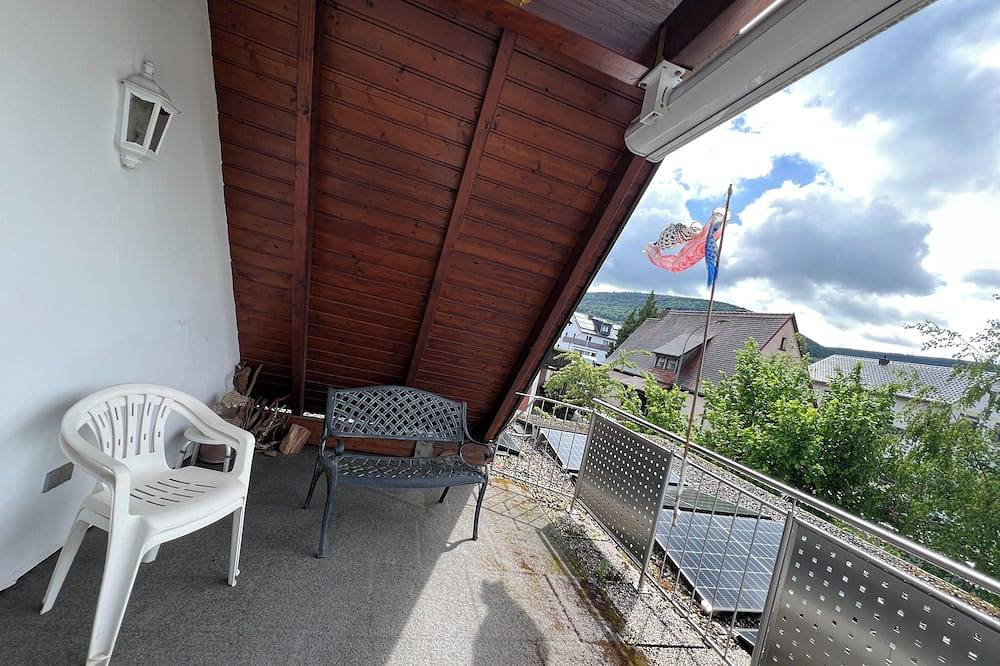 Ganze Wohnung, Atelier \"Schöne Gärtnerin\" in Bürgstadt, Fränkisches Weinland