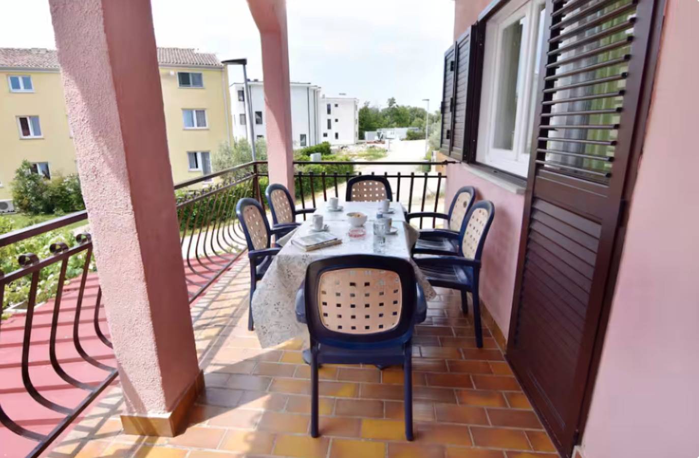 Ganze Wohnung, Großzügiger Rückzugsort für Familien und Freunde in Umag, Umag und Umgebung