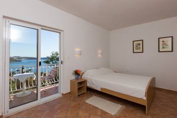Ferienwohnung für 4 Personen in Općina Župa dubrovačka, Dubrovnik-Neretva, Bild 4