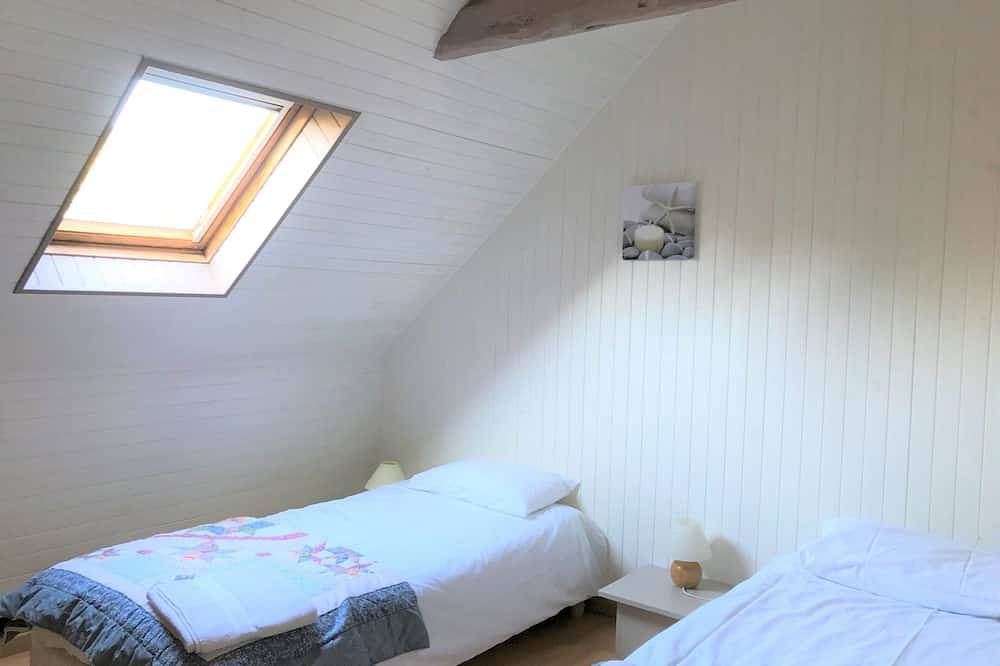 Gîte G, Bénodet Cottage in Clohars-Fouesnant, Côte de Cornouaille