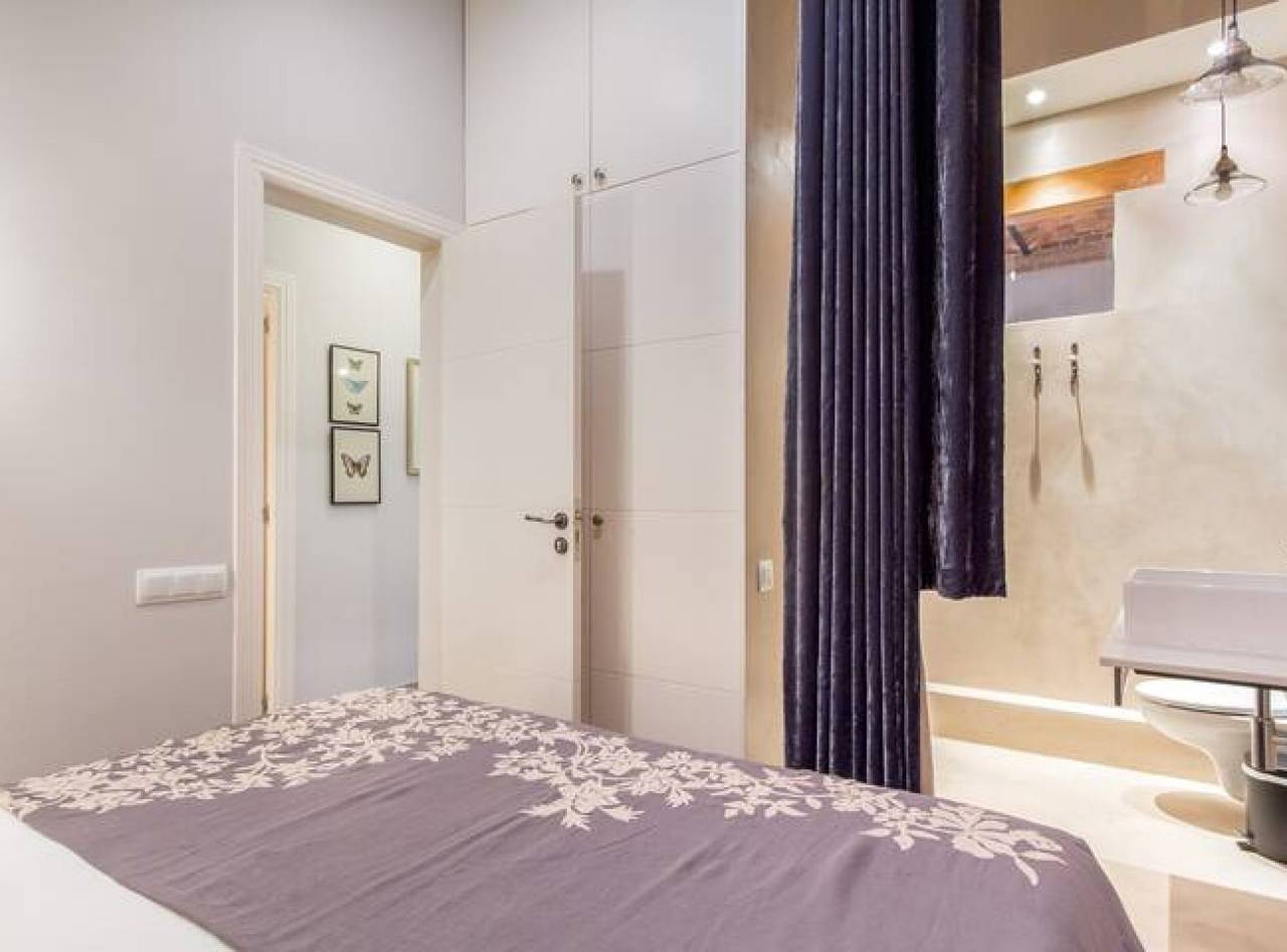 Hel lejlighed, Batlló·2 Bedroom Apartment Next to Casa Batllo in Barcelona Centre, Barcelona