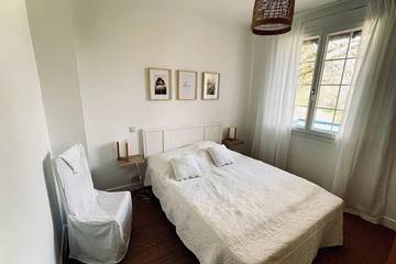Maison De Vacances pour 14 Personnes dans Thenon, Périgord Noir, Photo 1