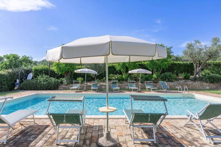 Ferienhaus für 14 Personen, mit Terrasse und Pool sowie Garten, mit Haustier in Fermo - 2