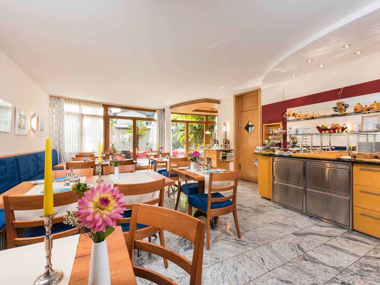 Appartement Hotel Seerose - Doppelzimmer mit Wc und Dusche, Balkon in Immenstaad, Immenstaad am Bodensee