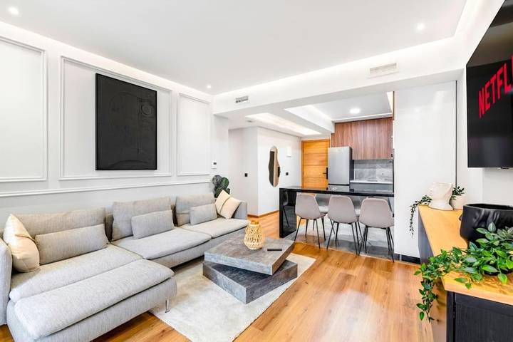 Ferienwohnung für 6 Personen, mit Ausblick und Balkon - 1