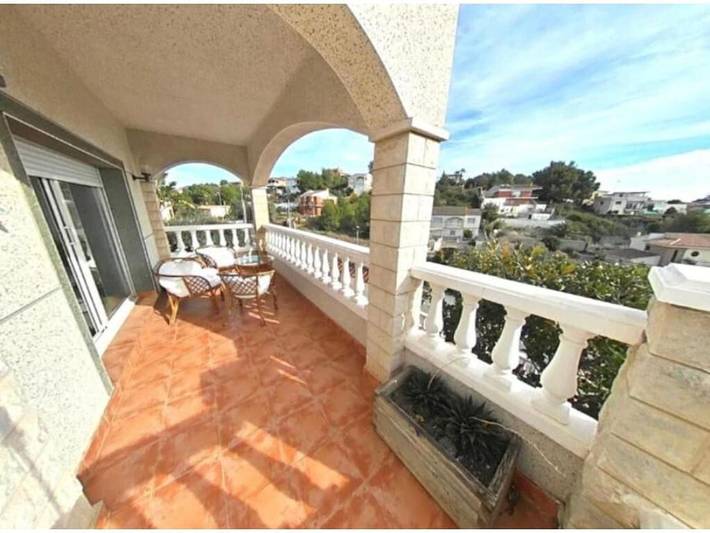 Ferienhaus für 14 Personen, mit Balkon an der Costa Dorada - 3