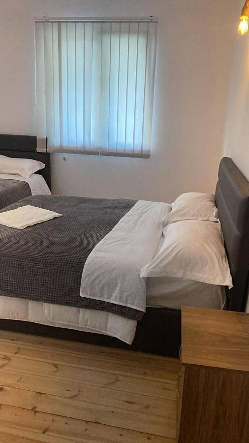 Maison d’hôte pour 4 personnes, avec vue ainsi que jardin et balcon dans Theth - 2