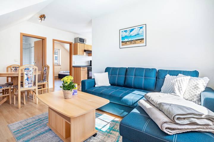 Ferienwohnung für 3 Personen, mit Garten und Seeblick in Groß Zicker - 4