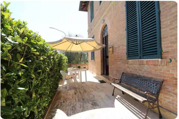 Agriturismo per 3 persone, con idromassaggio a Siena