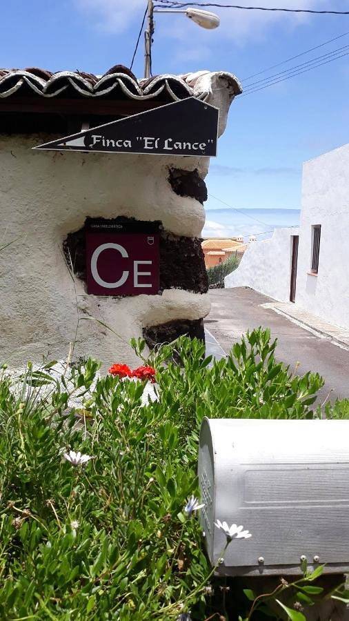 Chalet para 2 personas, con jardín y jacuzzi en Canarias - 2