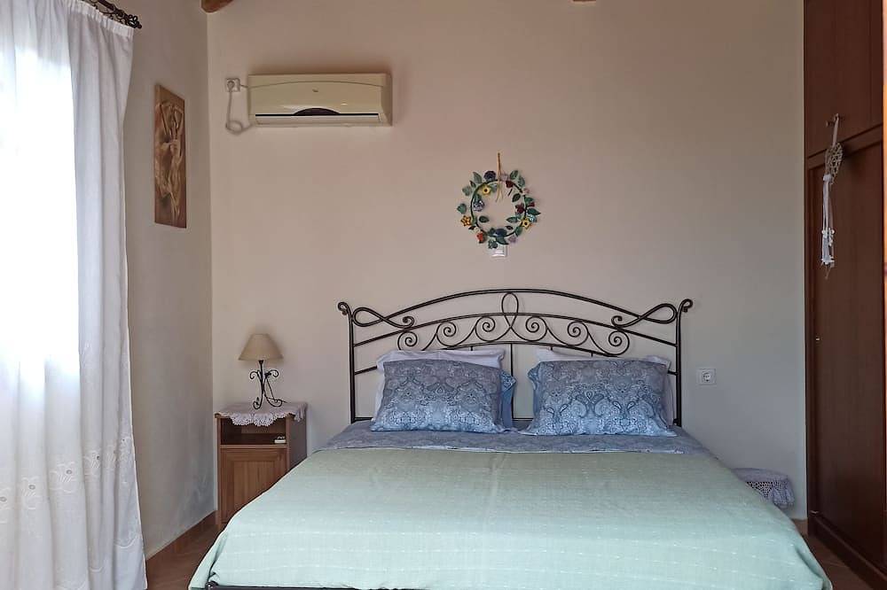 Luksus villa ved stranden, med to soverom og uforstyrret havutsikt in Kalamakia, Alonissos