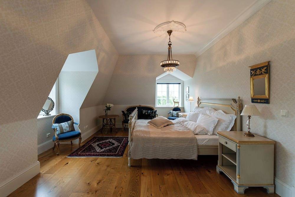 Unique Villa Grøndalen Gård with 5 bathrooms, only 15 minutes from Trysil ski center. in Trysil