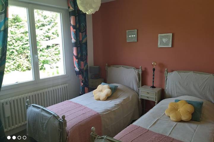 Location de vacances pour 5 personnes, avec jardin, animaux acceptés à Plémet - 4